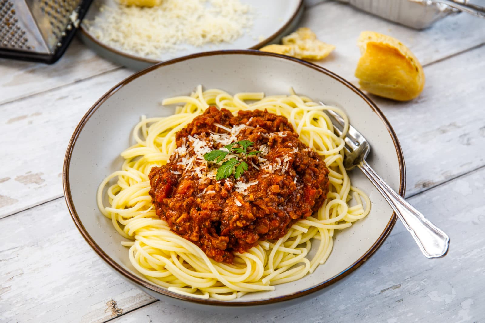 The Best Spaghetti Bolognese Recipe - Eric Lyons